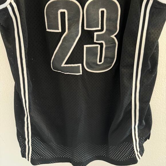Reebok Y2K Lebron James Cleveland Cavs Swingman Blackout Jersey Men's Medium - Picture 6 of 8